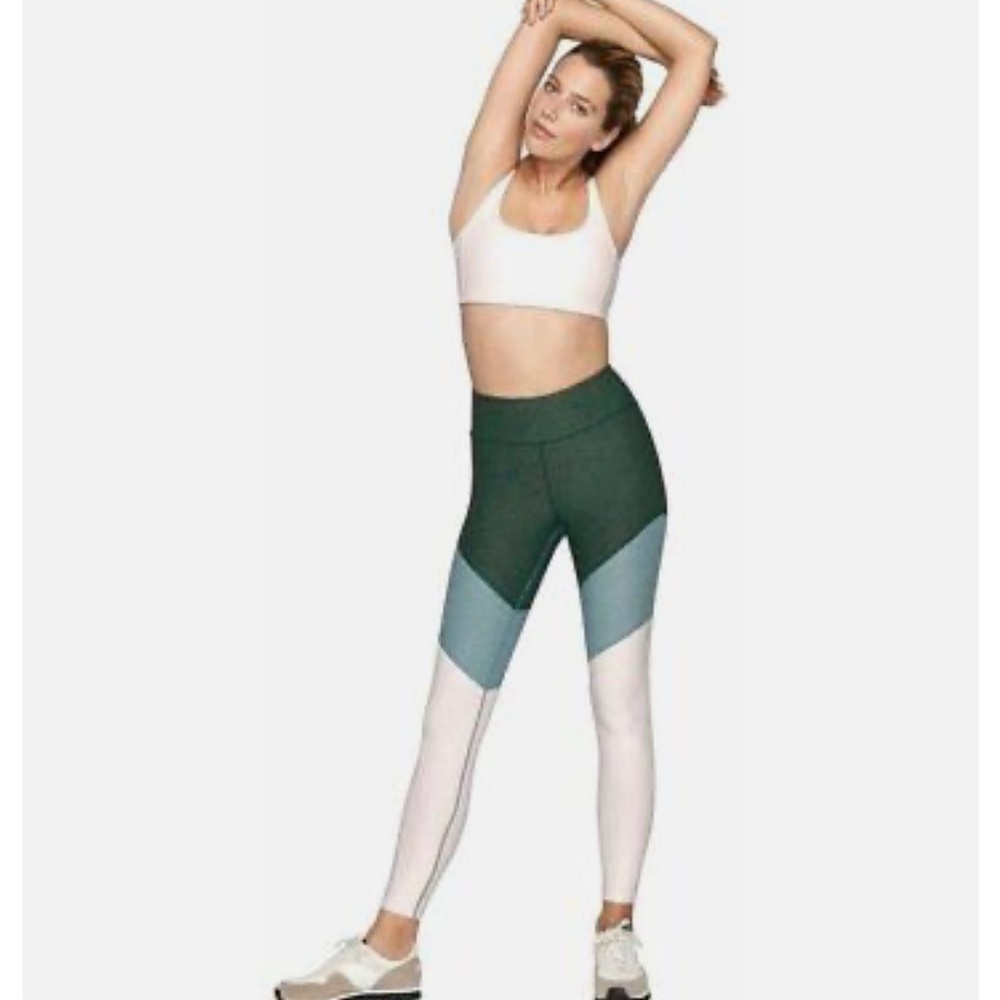 Outdoor Voices 7/8 Springs Leggings in Hunter/Slate/Ballet